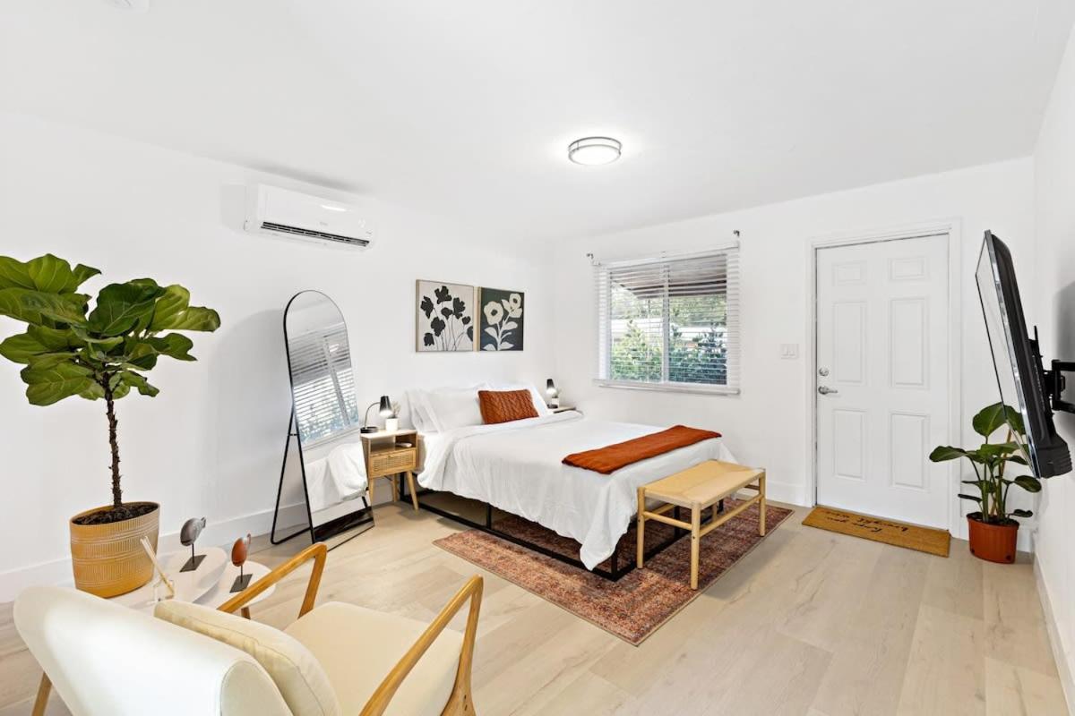 Lovely Rental Unit With Free Parking On Premises Fort Lauderdale Exteriör bild