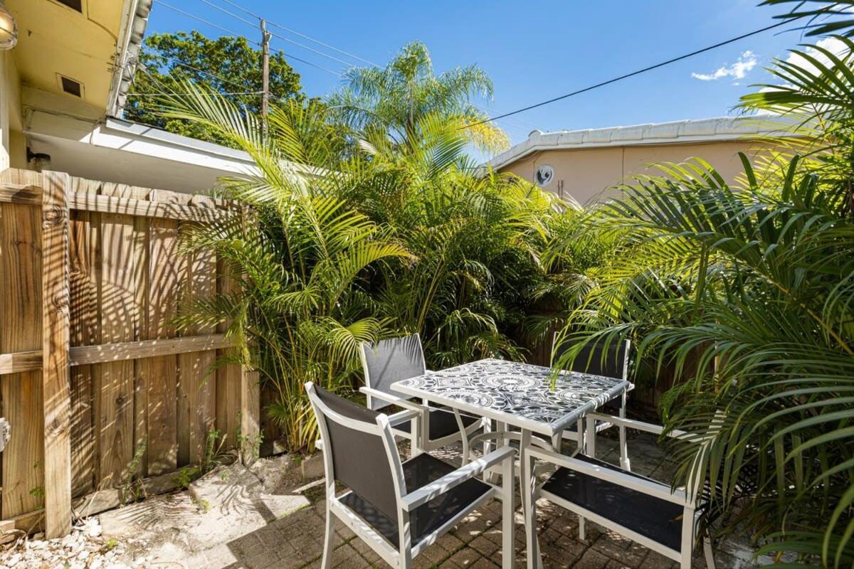 Lovely Rental Unit With Free Parking On Premises Fort Lauderdale Exteriör bild